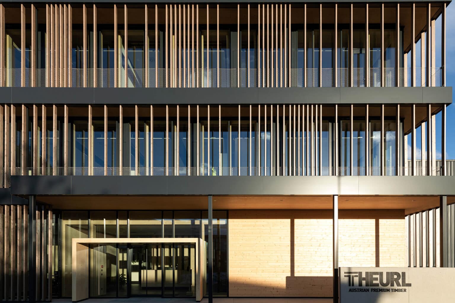 Theurl CLT-Werk mit Verwaltungsgebäude, Steinfeld, AT
Integrale Planung: ATP architekten ingenieure, Innsbruck