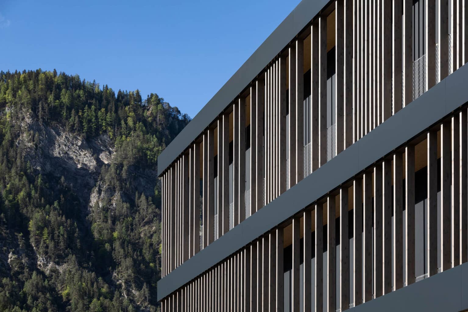 Theurl CLT-Werk mit Verwaltungsgebäude, Steinfeld, AT
Integrale Planung: ATP architekten ingenieure, Innsbruck