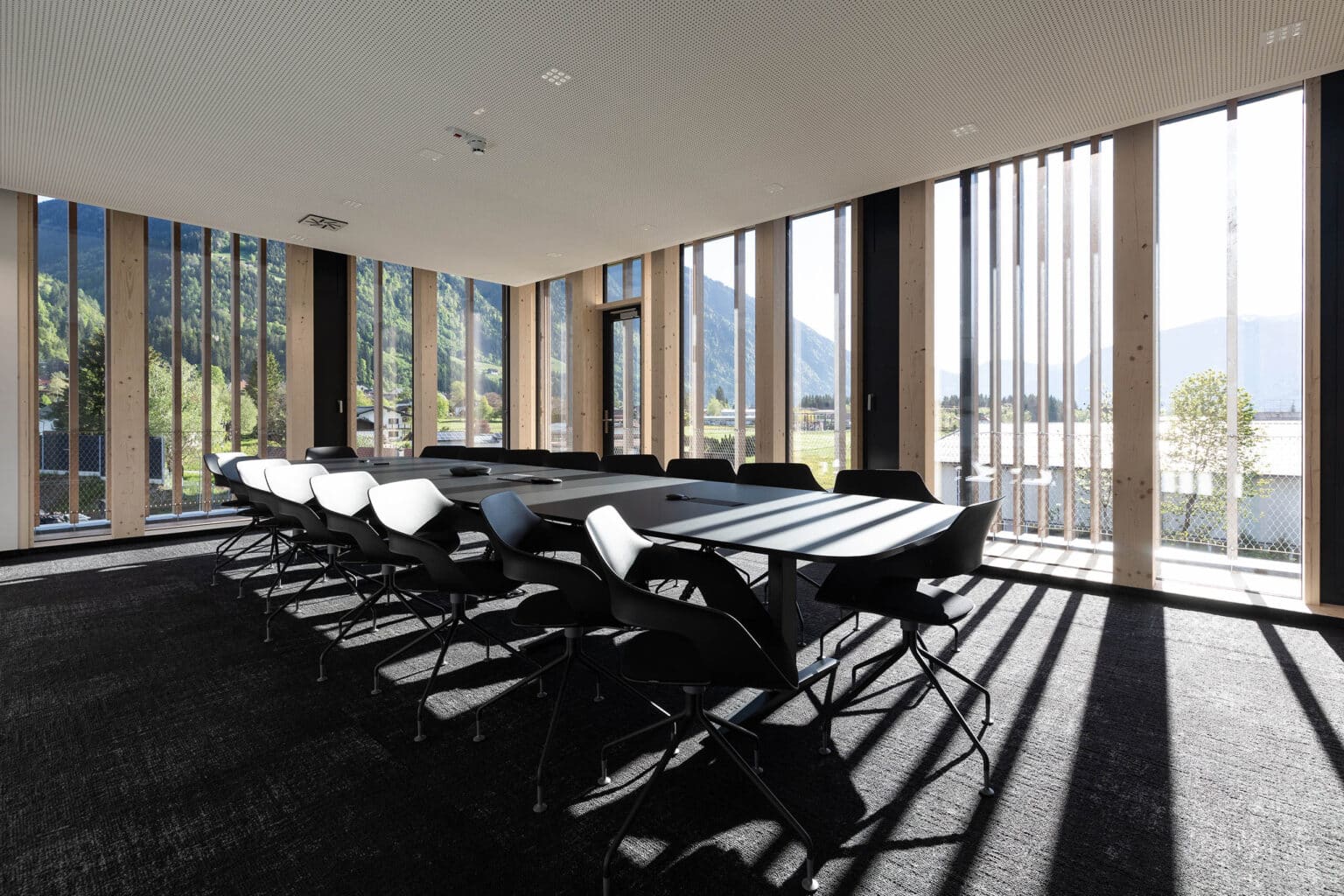 Theurl CLT-Werk mit Verwaltungsgebäude, Steinfeld, AT
Integrale Planung: ATP architekten ingenieure, Innsbruck